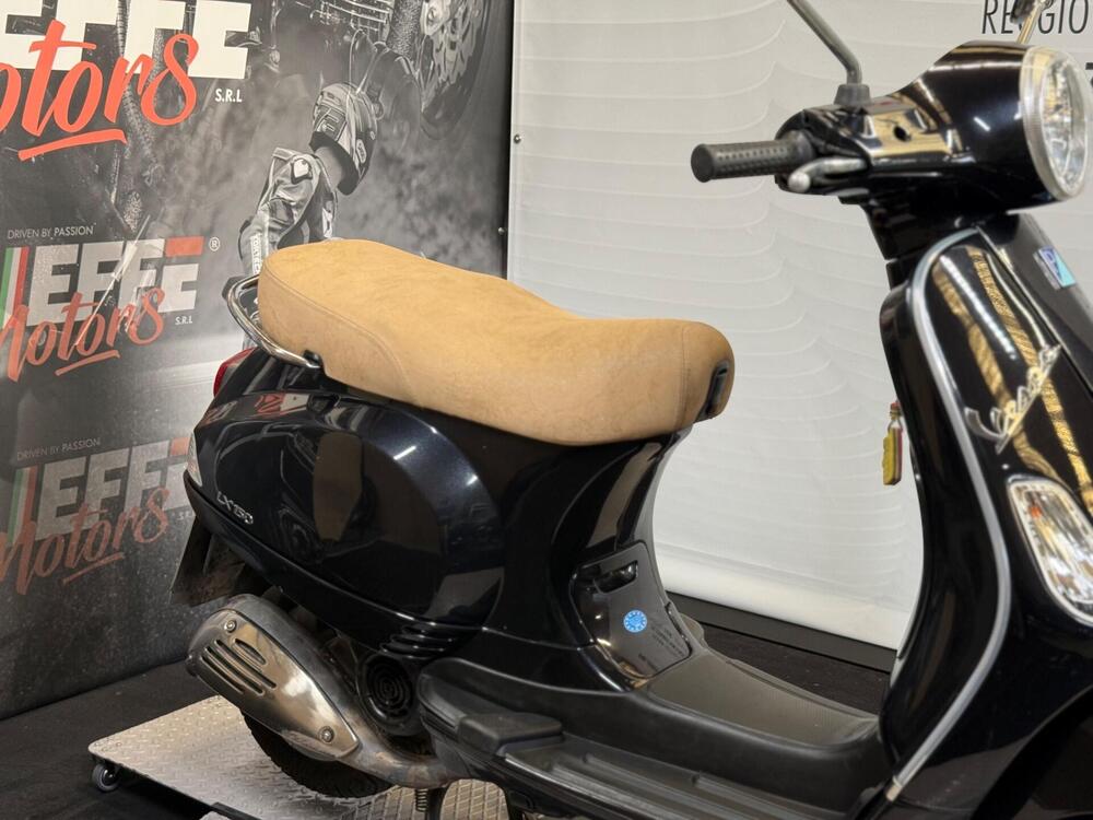 Piaggio Vespa 150 PX MA a.e. (3)