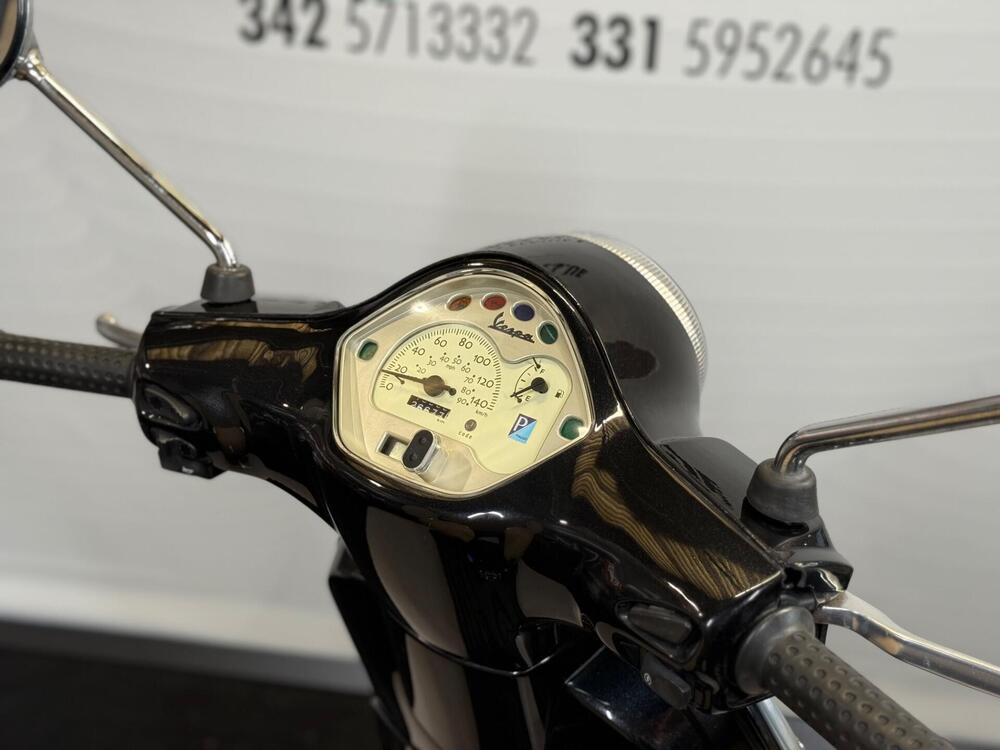 Piaggio Vespa 150 PX MA a.e. (13)