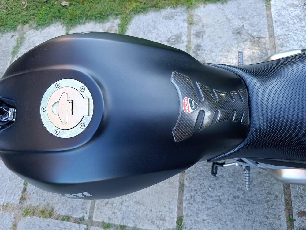 Ducati Monster 620 I.E. Dark (2002) (3)