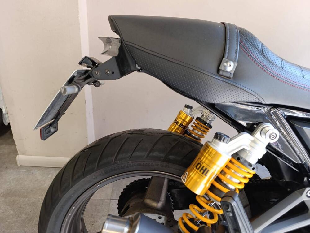 Yamaha XJR 1300 (2015 - 17) (4)