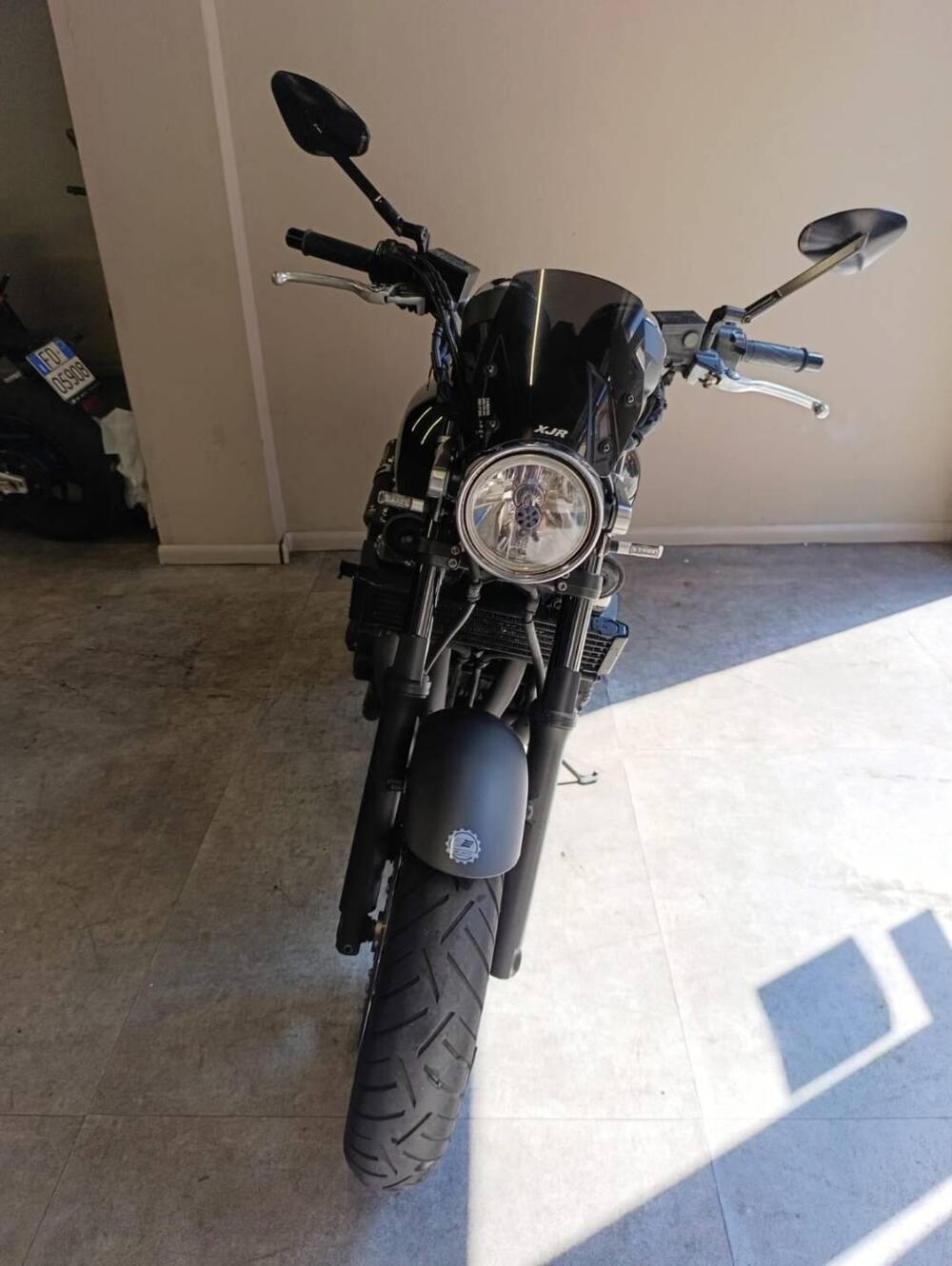 Yamaha XJR 1300 (2015 - 17) (5)