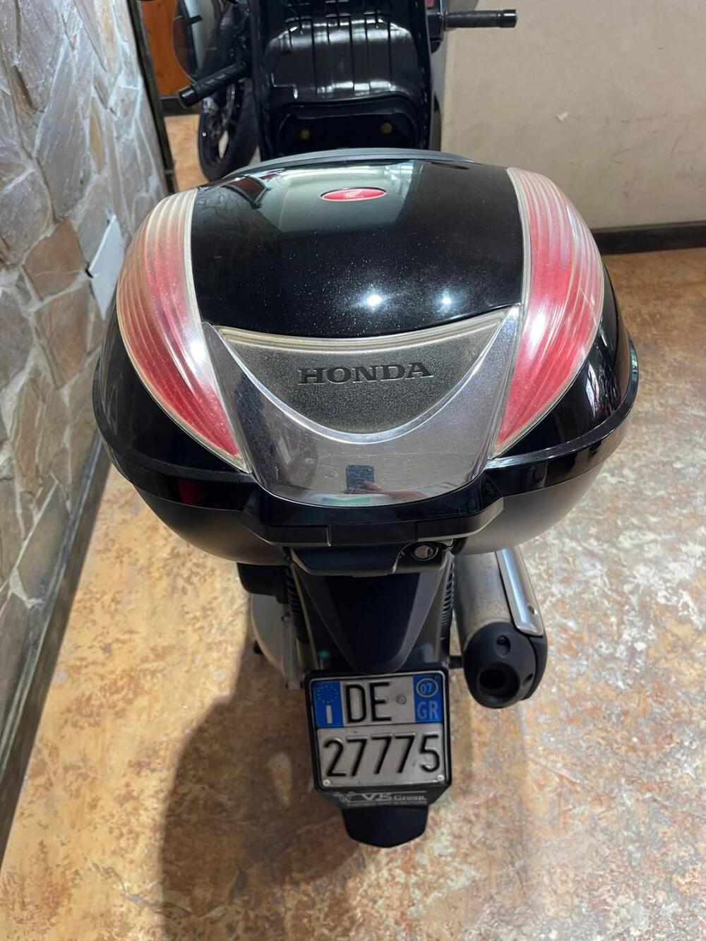 Honda SH 300 i (2006 - 10) (11)