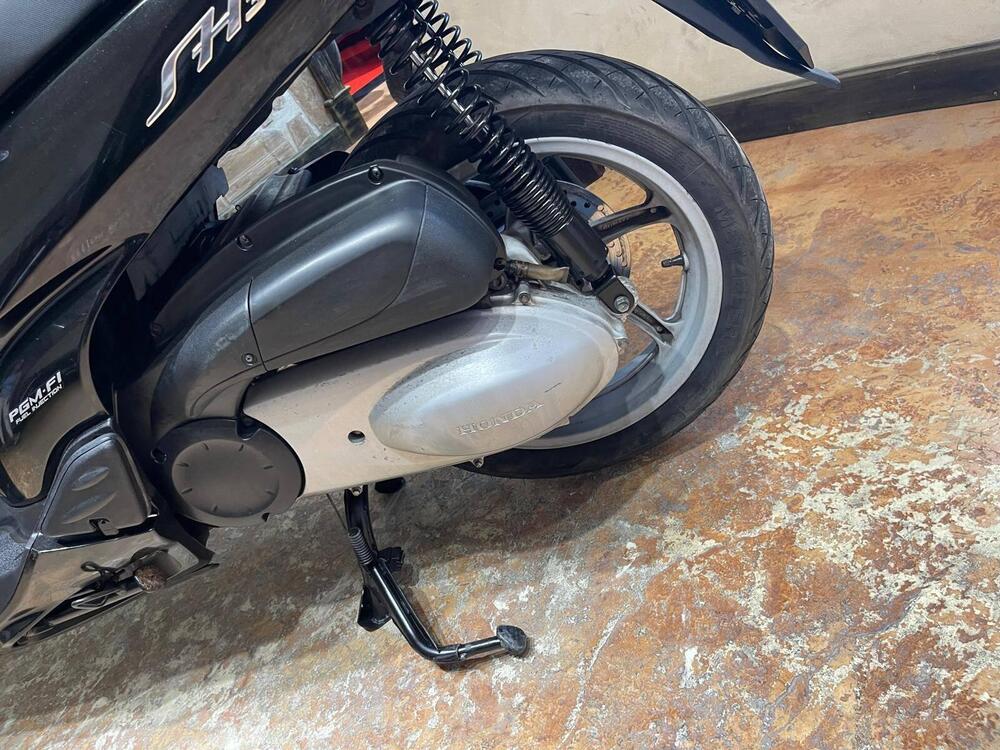 Honda SH 300 i (2006 - 10) (12)