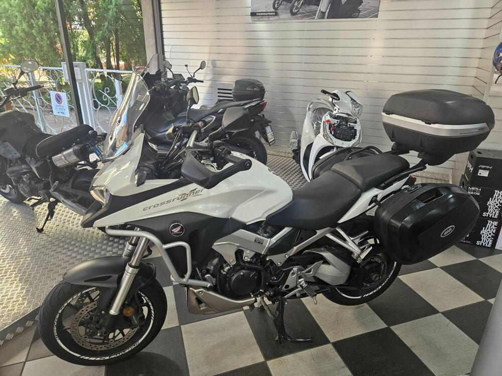 Honda Crossrunner (2017 - 20) (2)