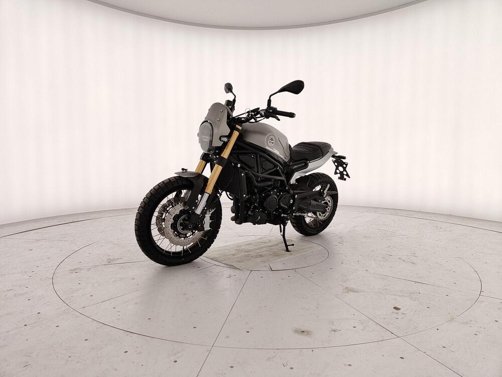 Benelli Leoncino 800 Trail (2022 - 26)