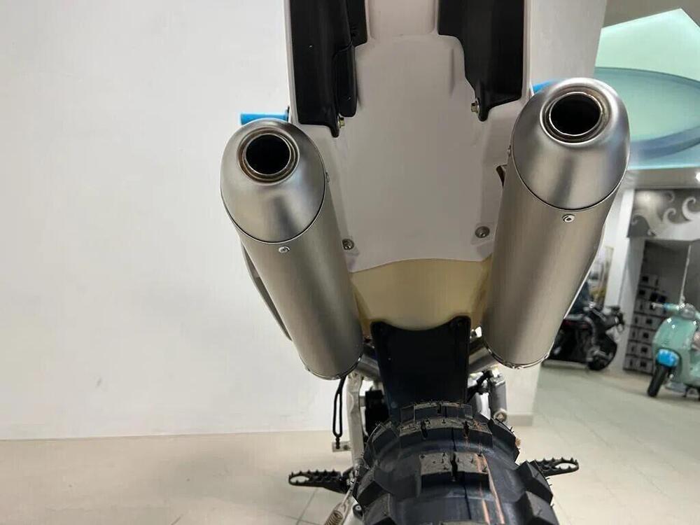 Tm Moto EN 300 ES Fi 4T (2023) (14)