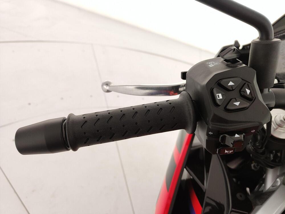 Aprilia Tuono 660 Factory (2025 - 26) (13)