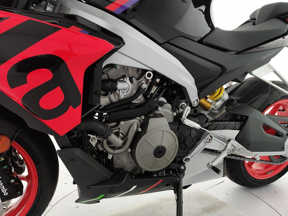Aprilia Tuono 660 Factory (2025 - 26) (16)
