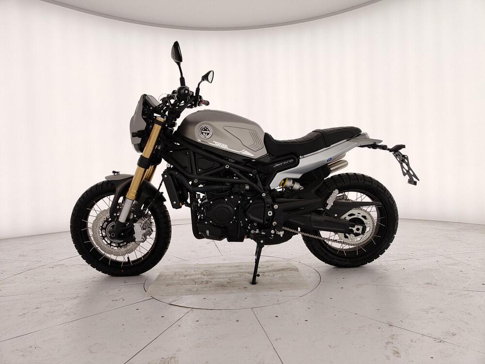 Benelli Leoncino 800 Trail (2022 - 26) (2)