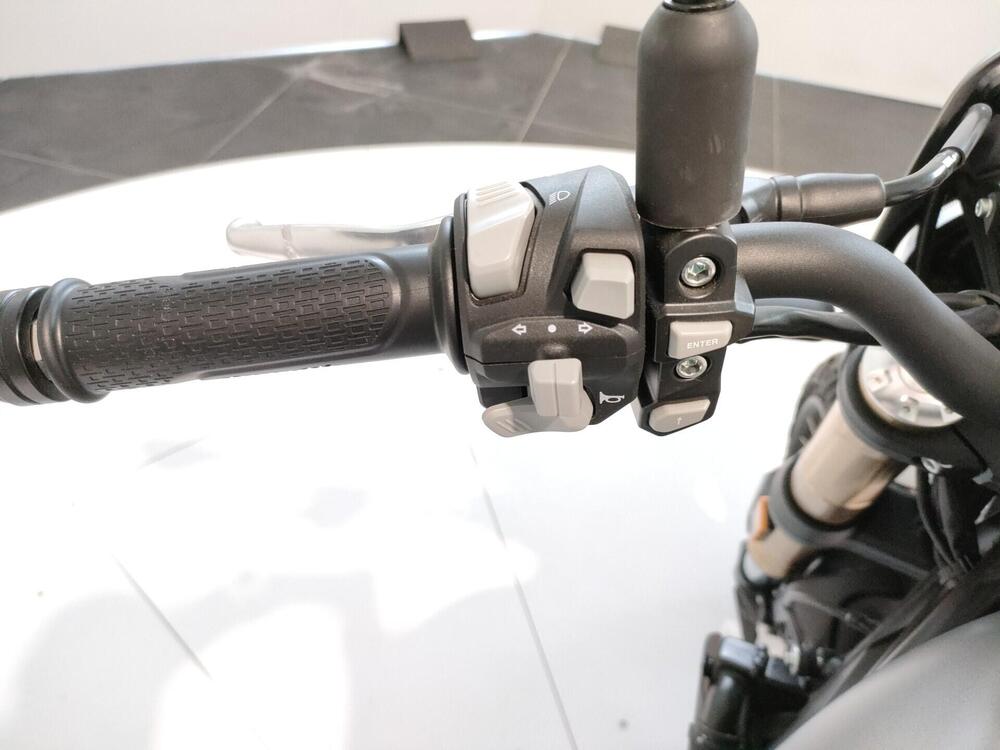 Benelli Leoncino 800 Trail (2022 - 26) (20)