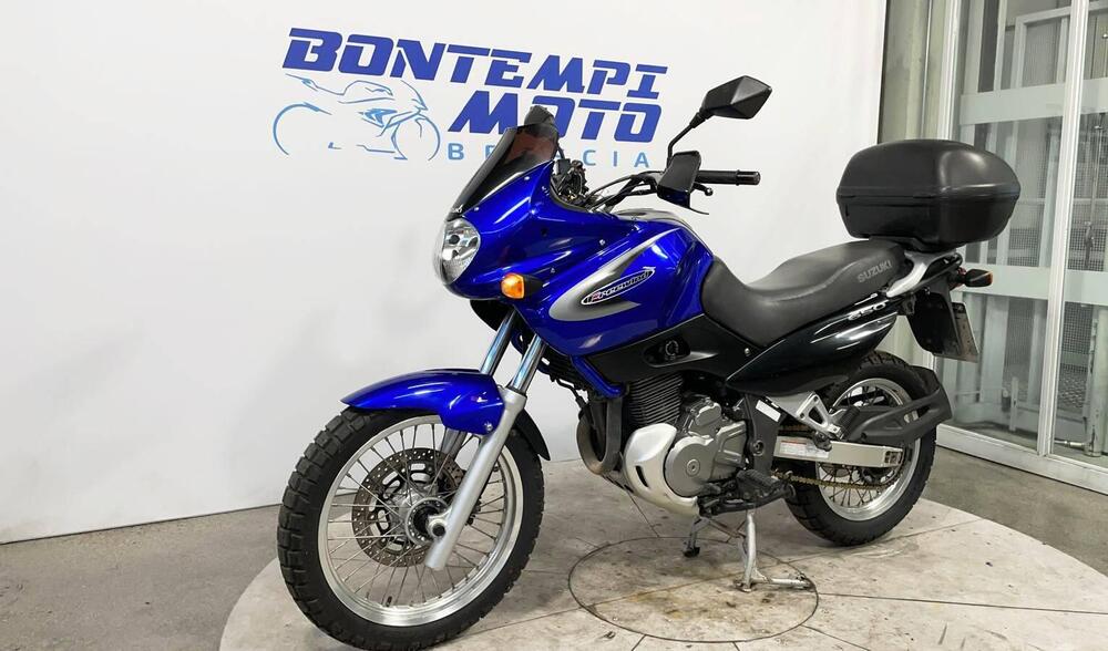 Suzuki XF 650 Freewind (1997 - 03) (17)