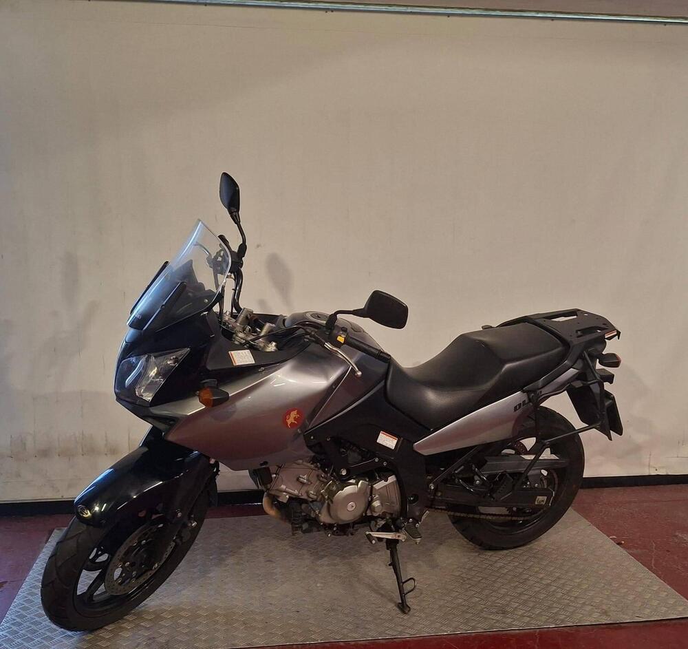 Suzuki V-Strom 650 (2008 - 11) (2)