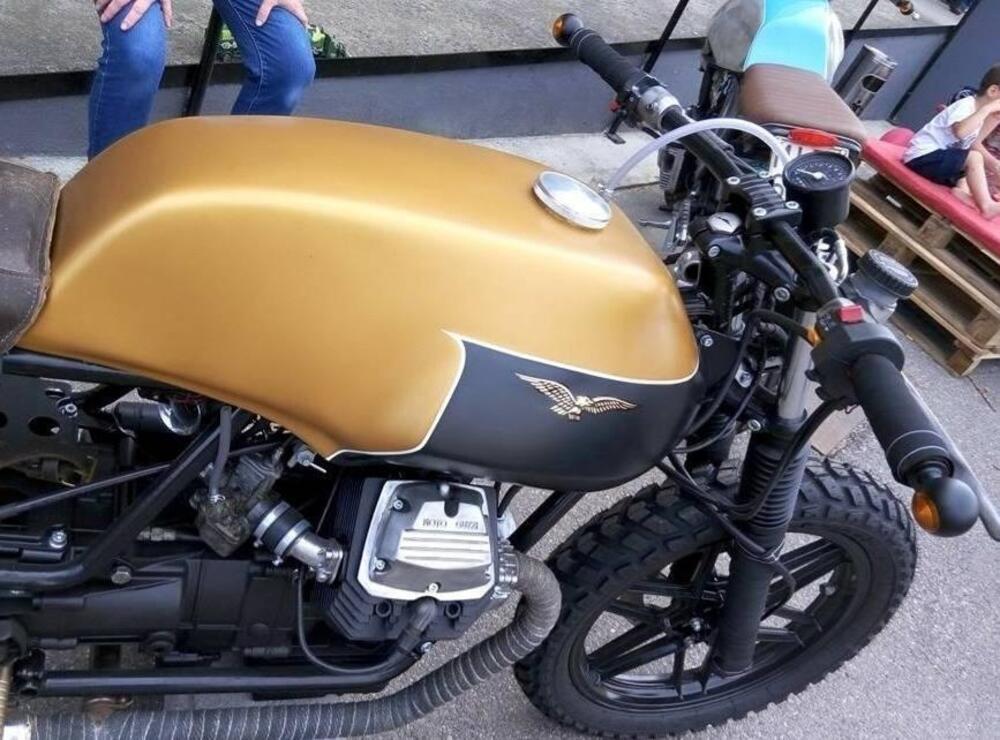Moto Guzzi V35 Imola Café Racer (4)