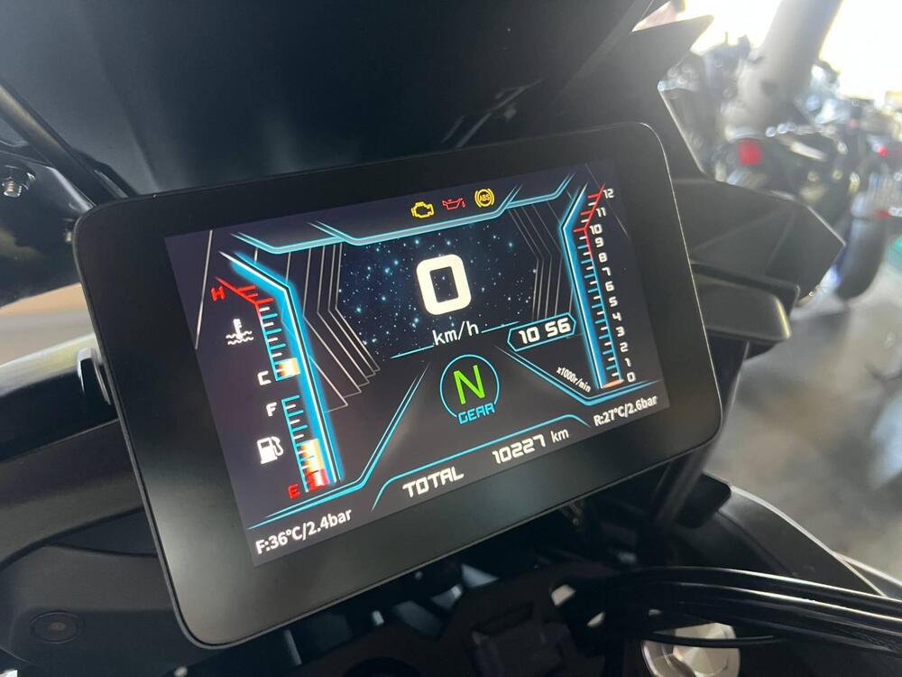 QJ Motor SRT 800 SX (2024 - 25) (4)