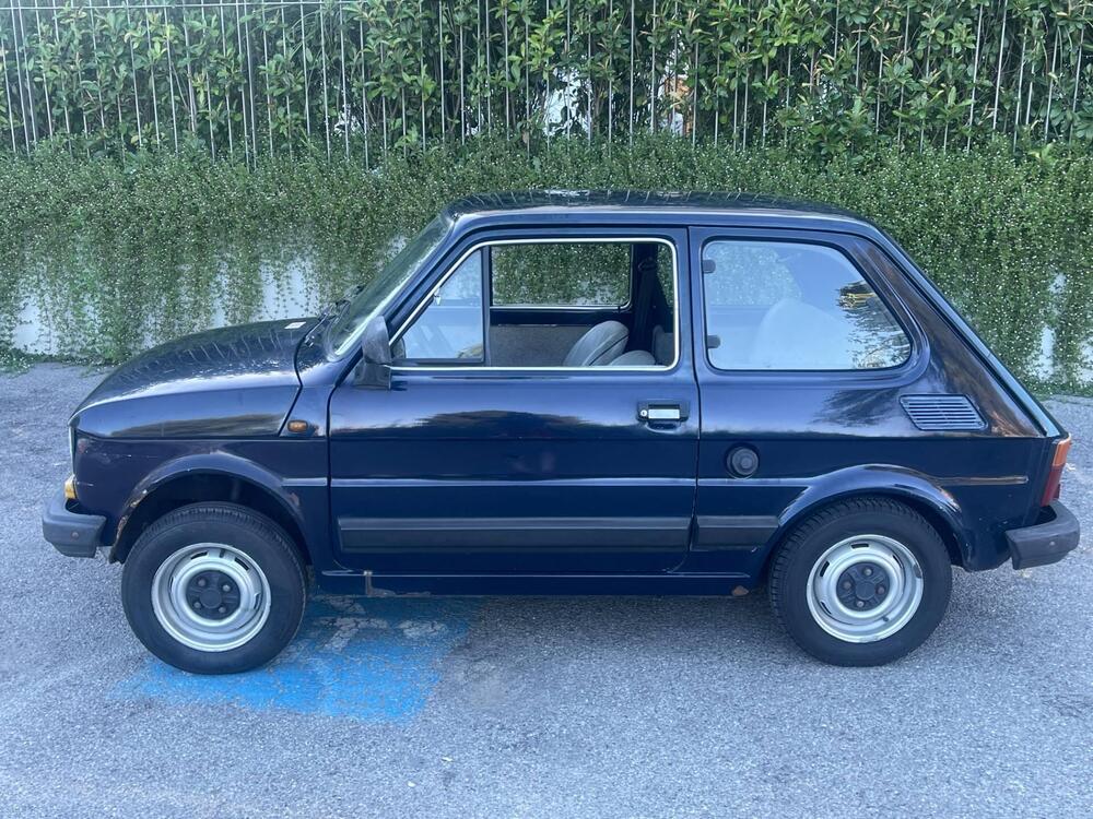 Fiat 126 P4 d'epoca a Milano (3)