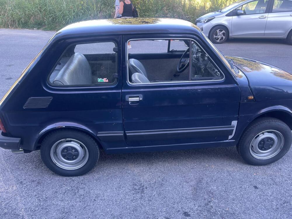 Fiat 126 P4 d'epoca a Milano (4)