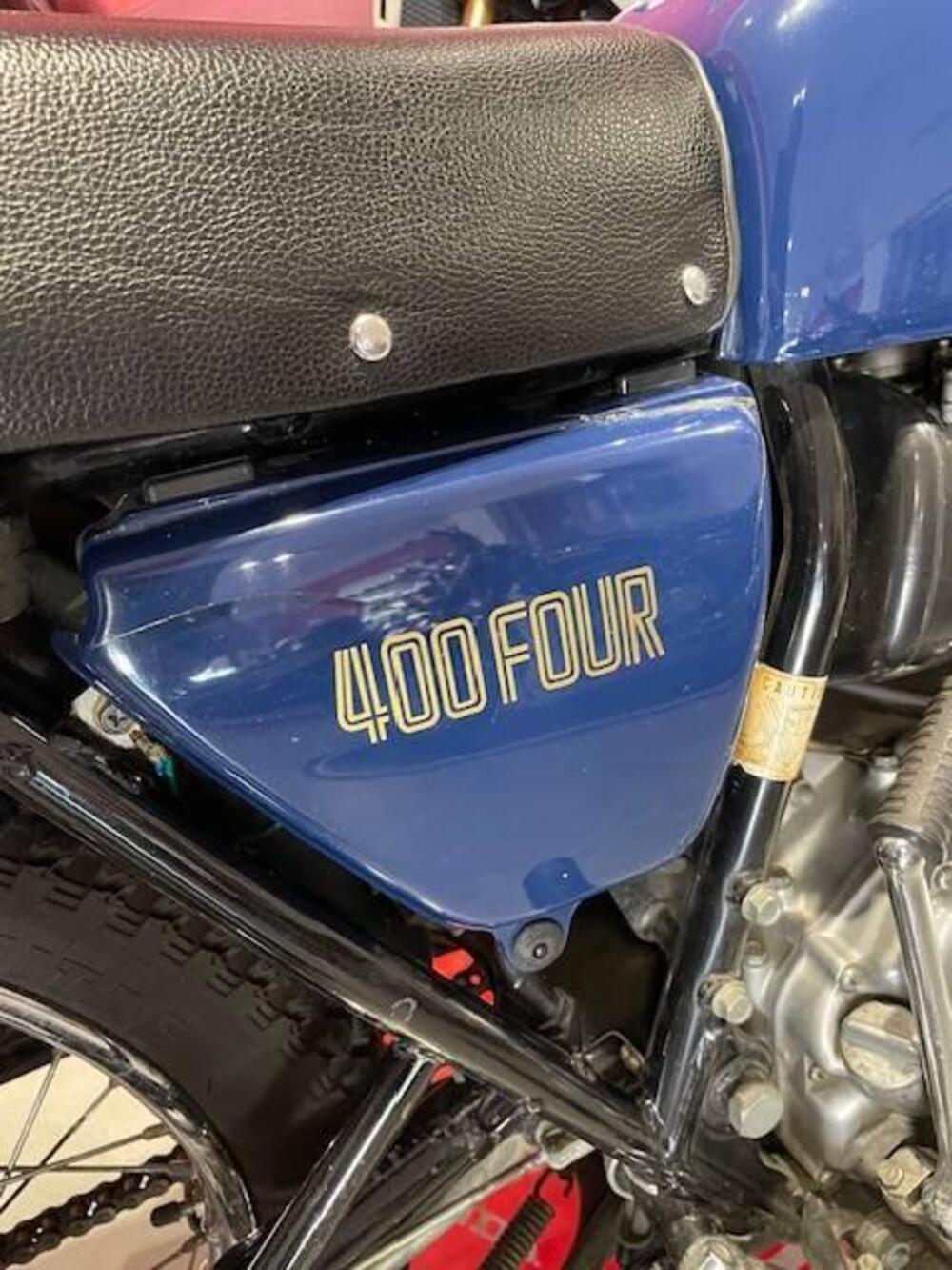 Honda CB 400 Super Sport (16)