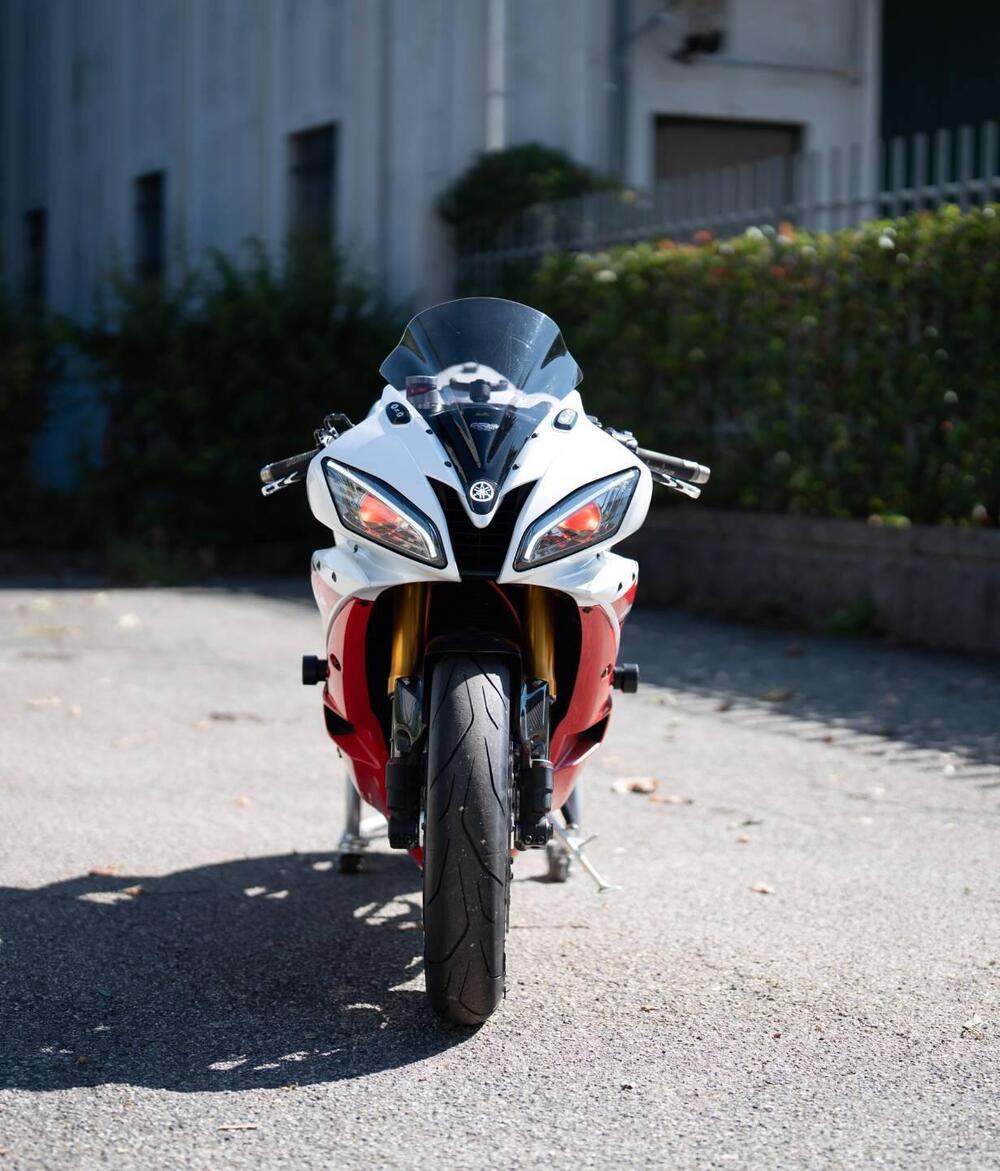 Yamaha YZF R6 (2006 - 07) (5)