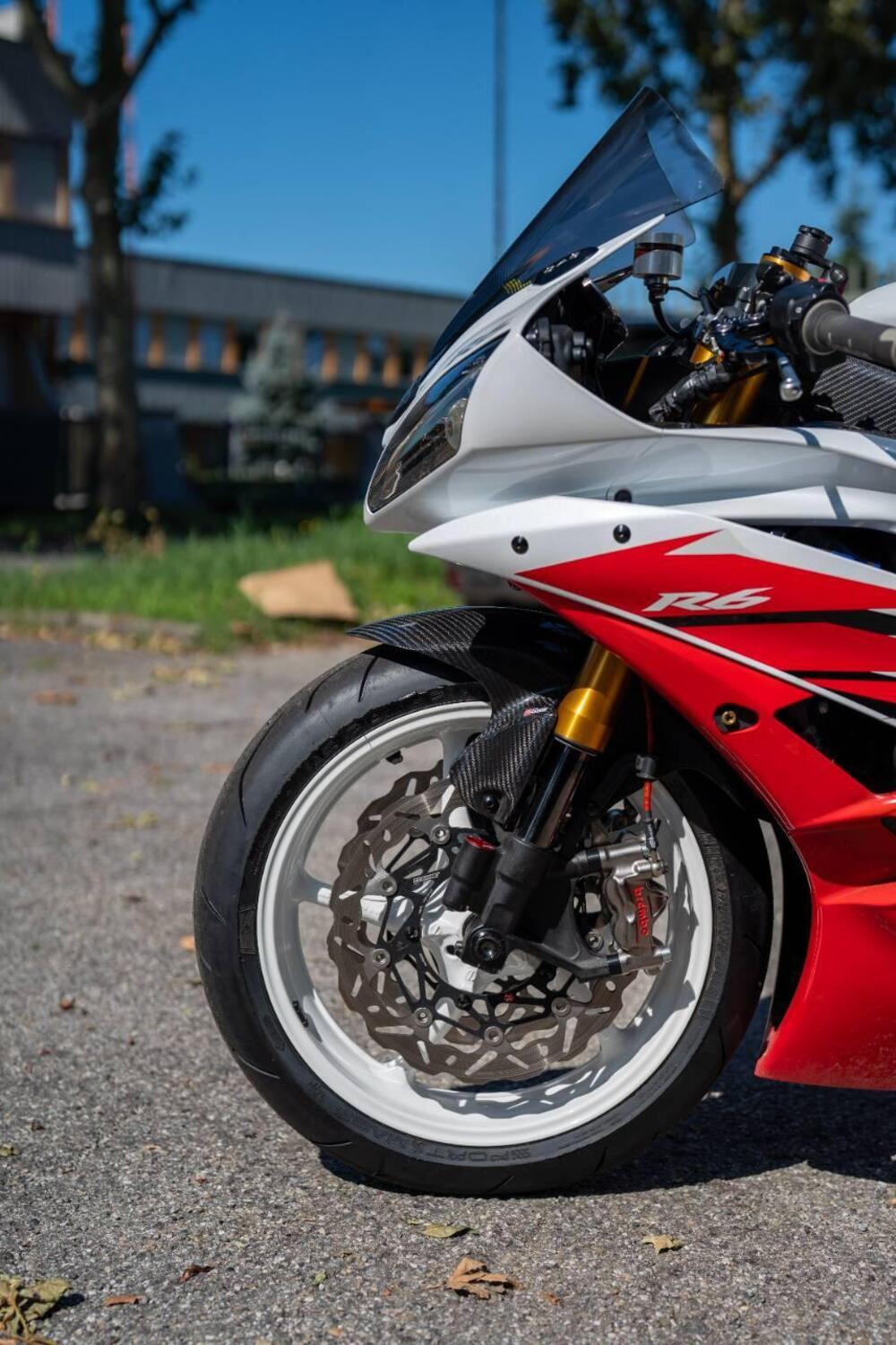 Yamaha YZF R6 (2006 - 07) (6)