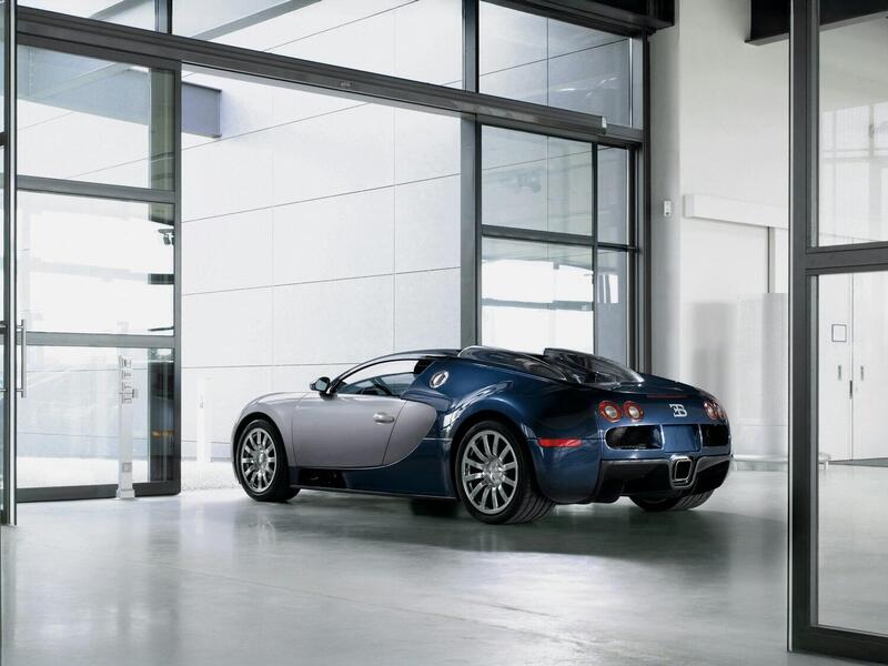 Posteriore Bugatti Veyron