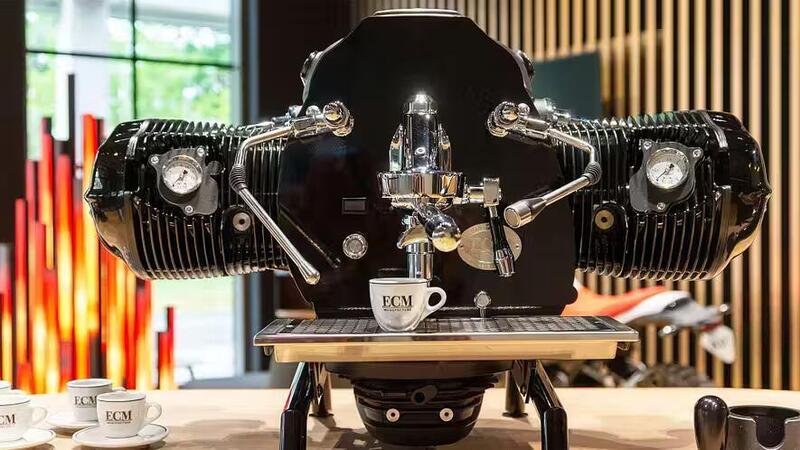 Big Coffee Boxer, la macchina da caff&egrave; di BMW costa quasi 8.000 euro