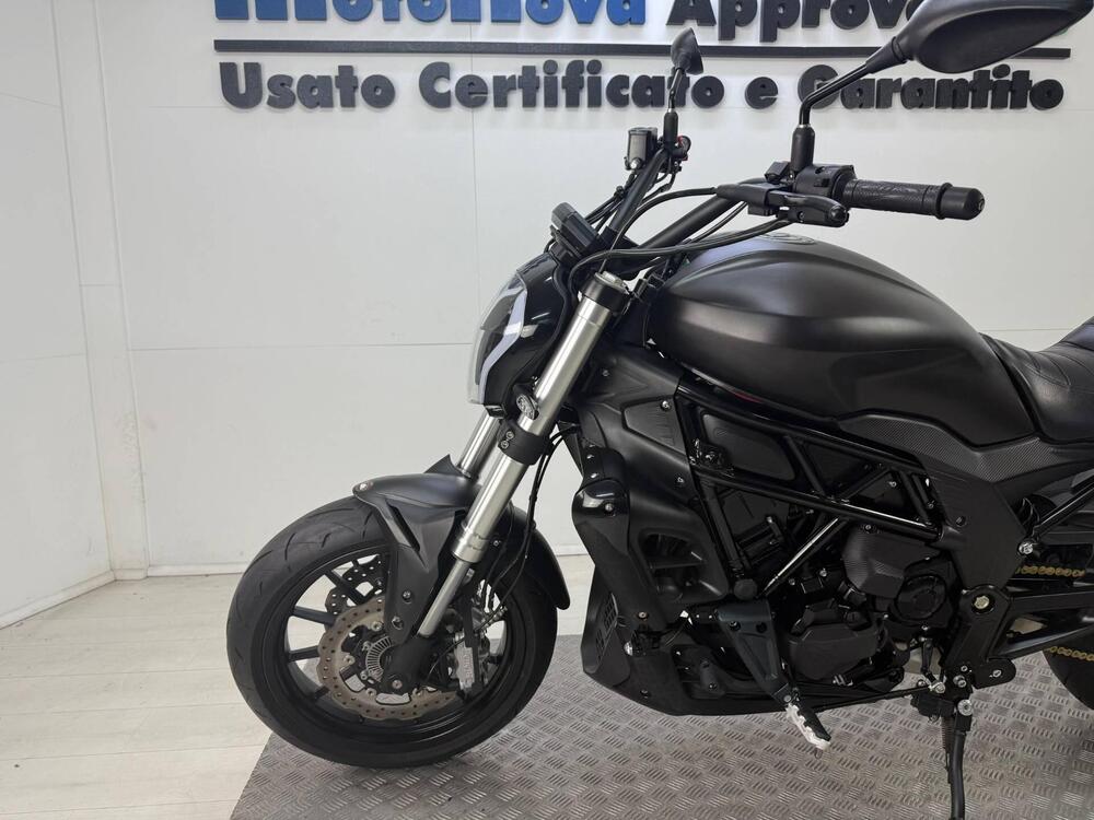 Benelli 502 C (2021 - 25) (14)