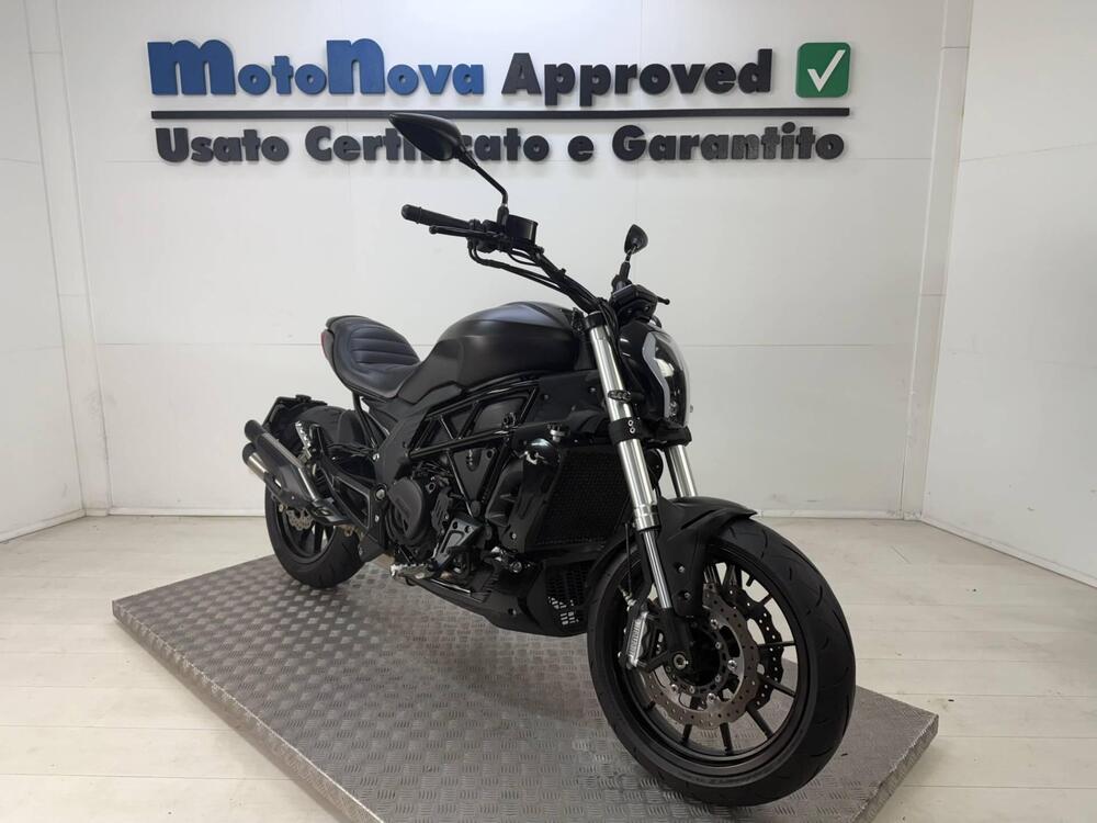 Benelli 502 C (2021 - 25) (3)