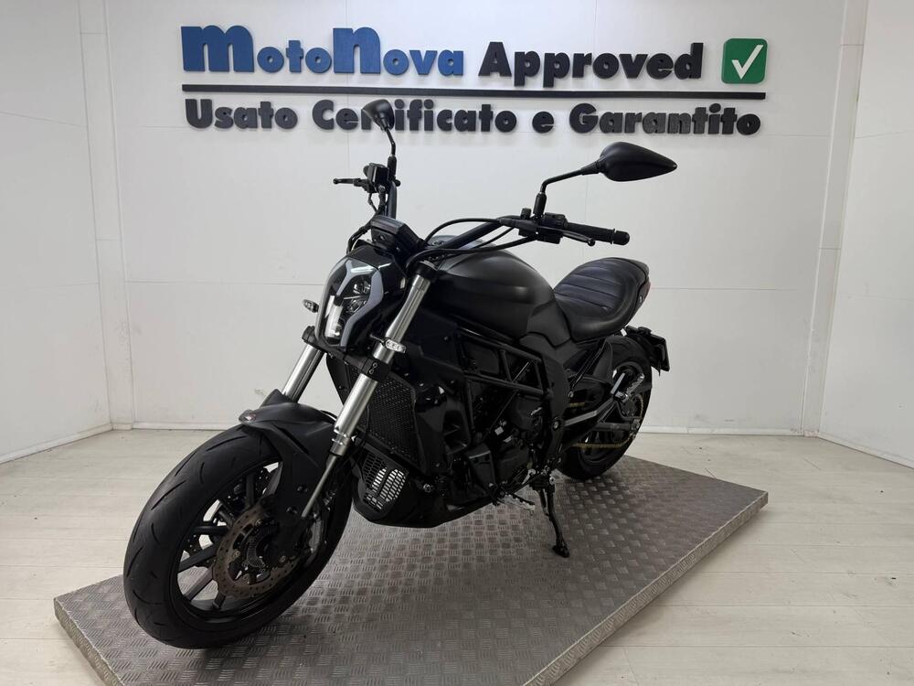 Benelli 502 C (2021 - 25)