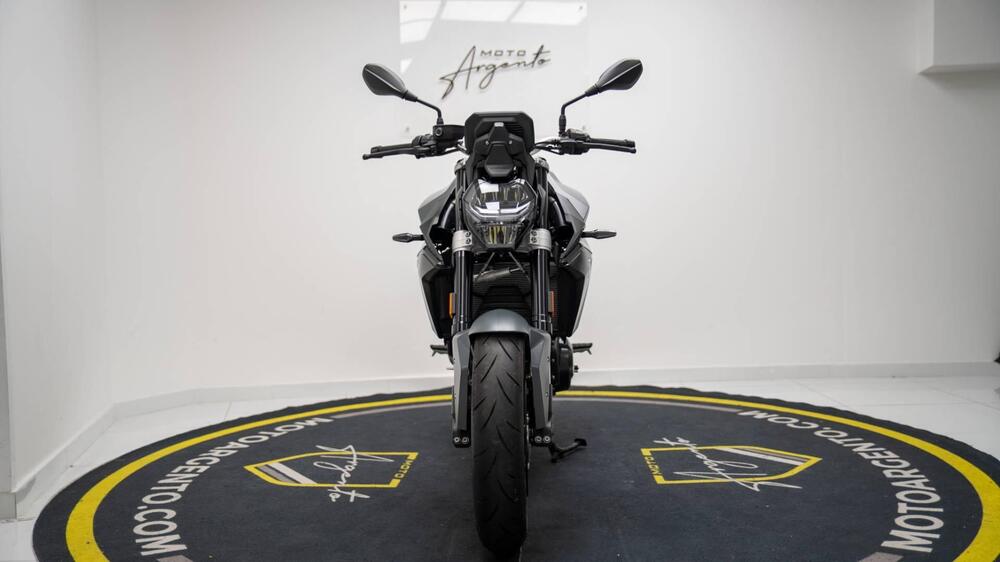 Bmw F 900 R (2021 - 24) (5)