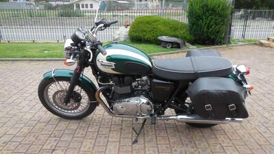 Triumph Bonneville T100 (2008 - 16) usata