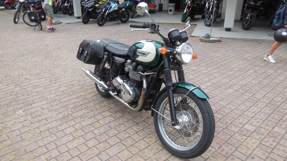 Triumph Bonneville T100 (2008 - 16) (2)