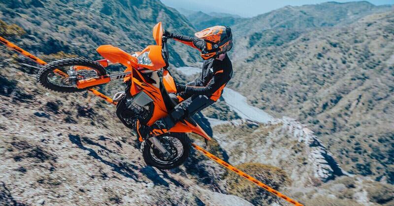 KTM EXC MY2026: sette modelli per qualsiasi tipo di off road. Dall&#039;enduro all&#039;estremo