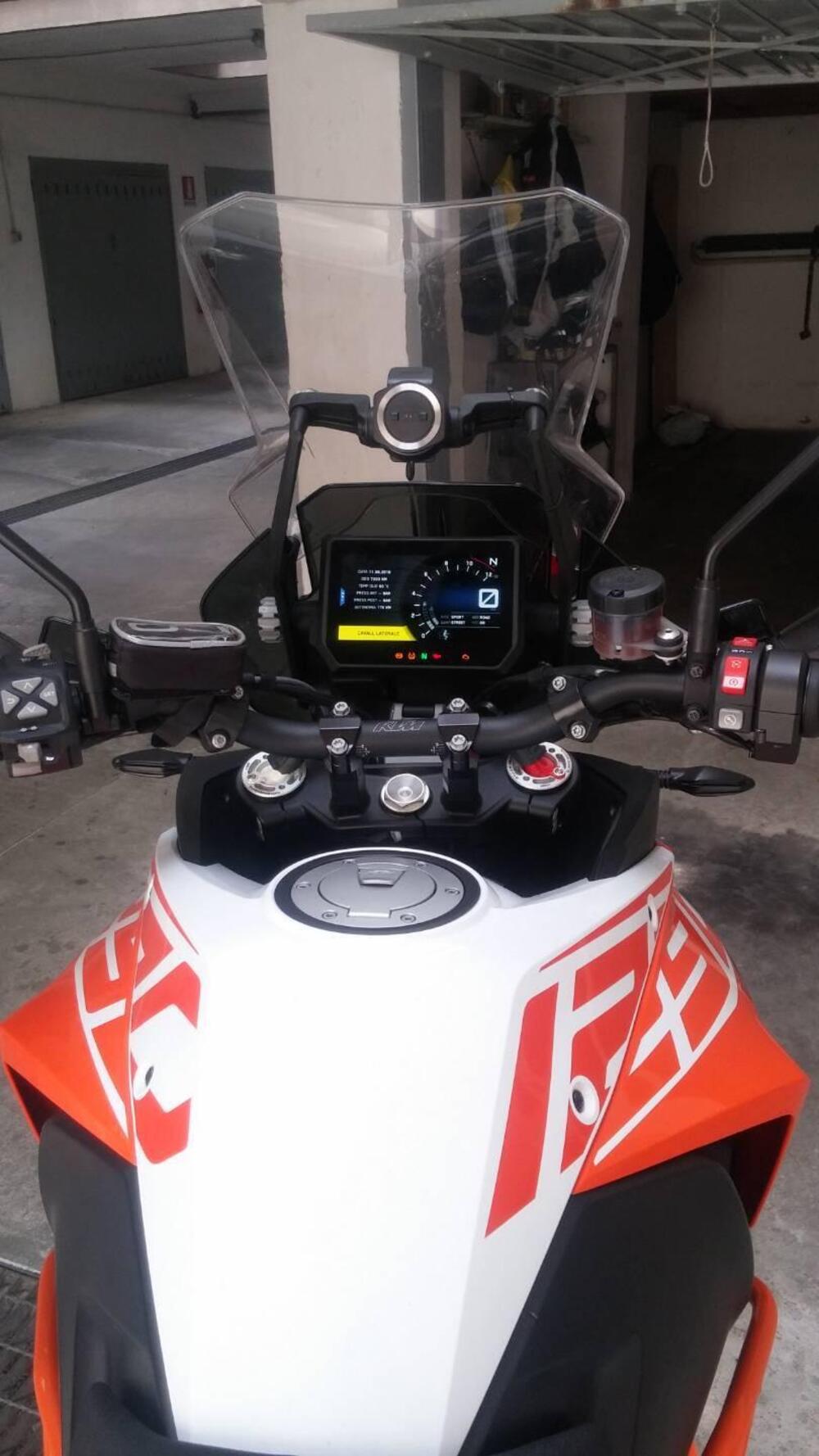 KTM 1290 Super Adventure S (2017 - 20) (4)