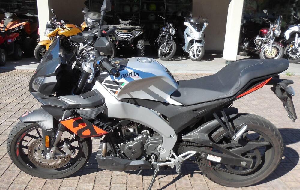 Aprilia Tuono 125 (2021 - 24) (3)