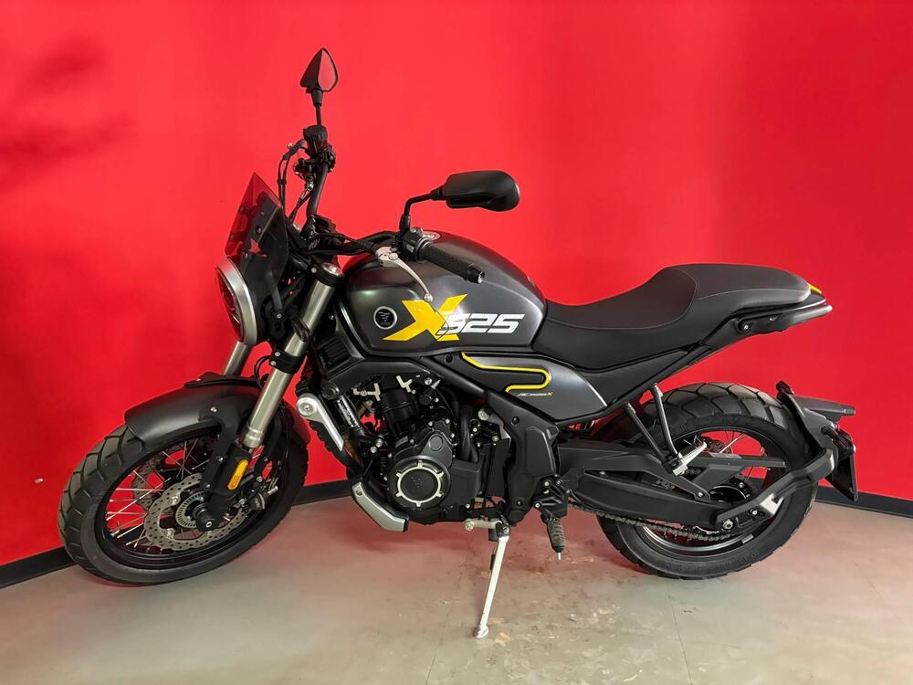 Voge Trofeo 525ACX Scrambler (2023 - 26) (3)