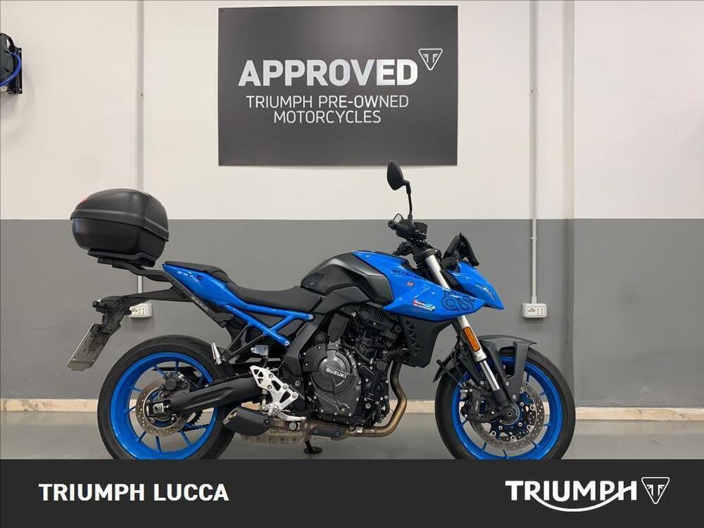 Suzuki GSX-8S (2023 - 24)