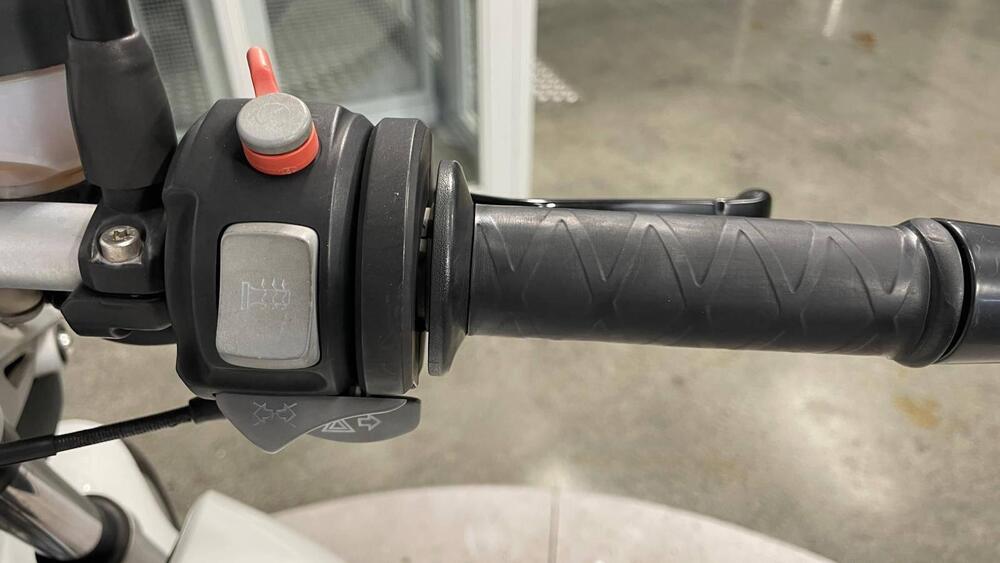 Bmw R 1200 R (2006 - 11) (17)