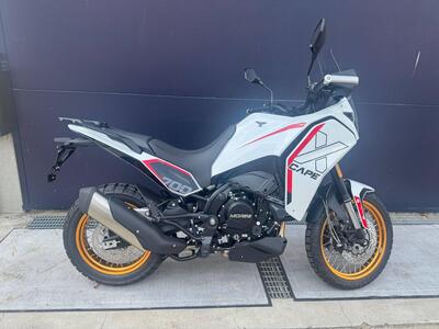 Moto Morini X-Cape 700 Gold Edition (2025) nuova