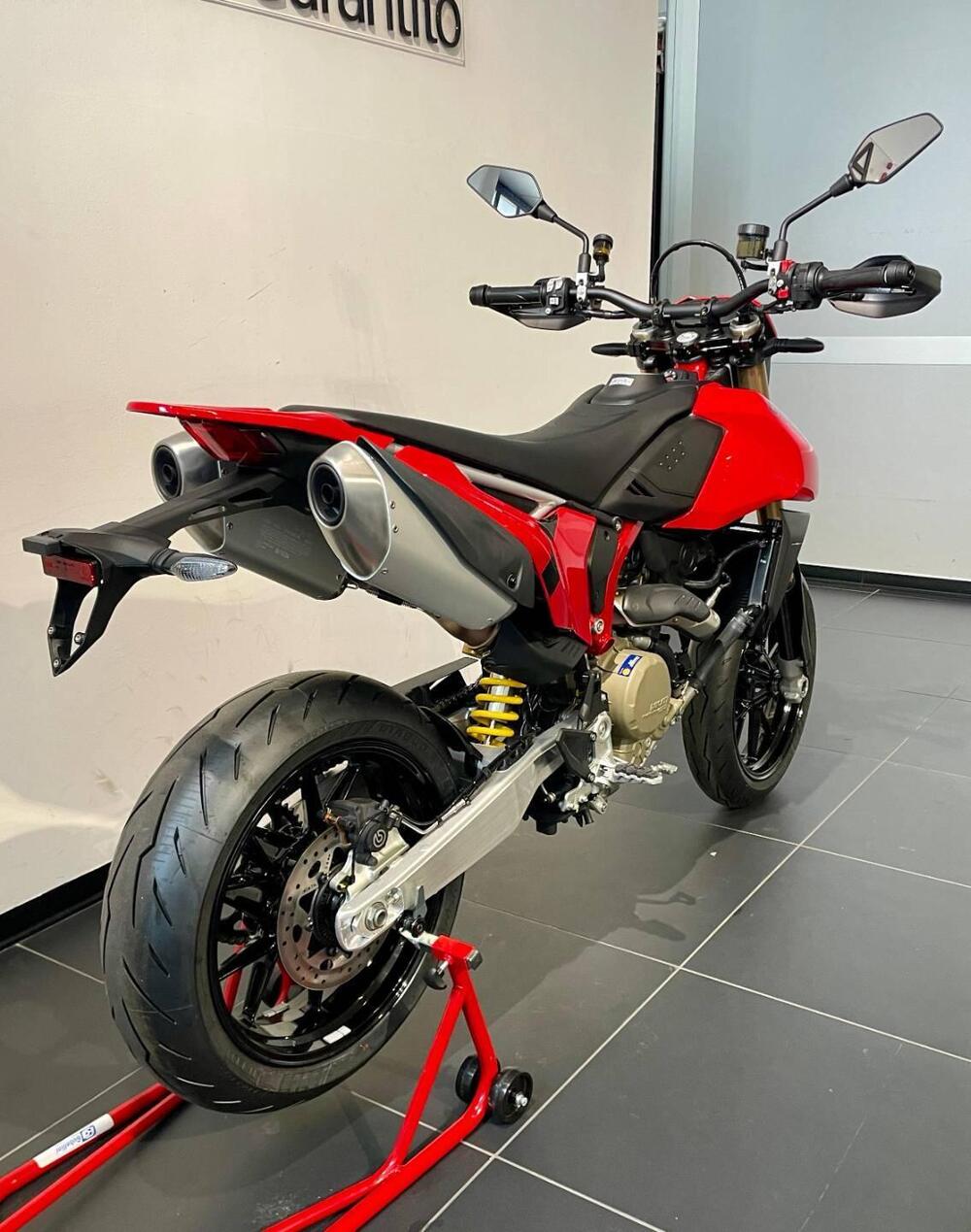 Ducati Hypermotard 698 Mono (2024 - 25) (4)