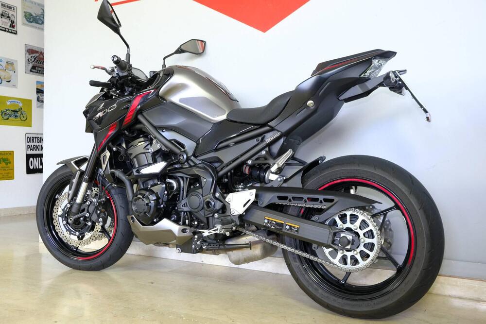 Kawasaki Z 900 (2021 - 24) (3)
