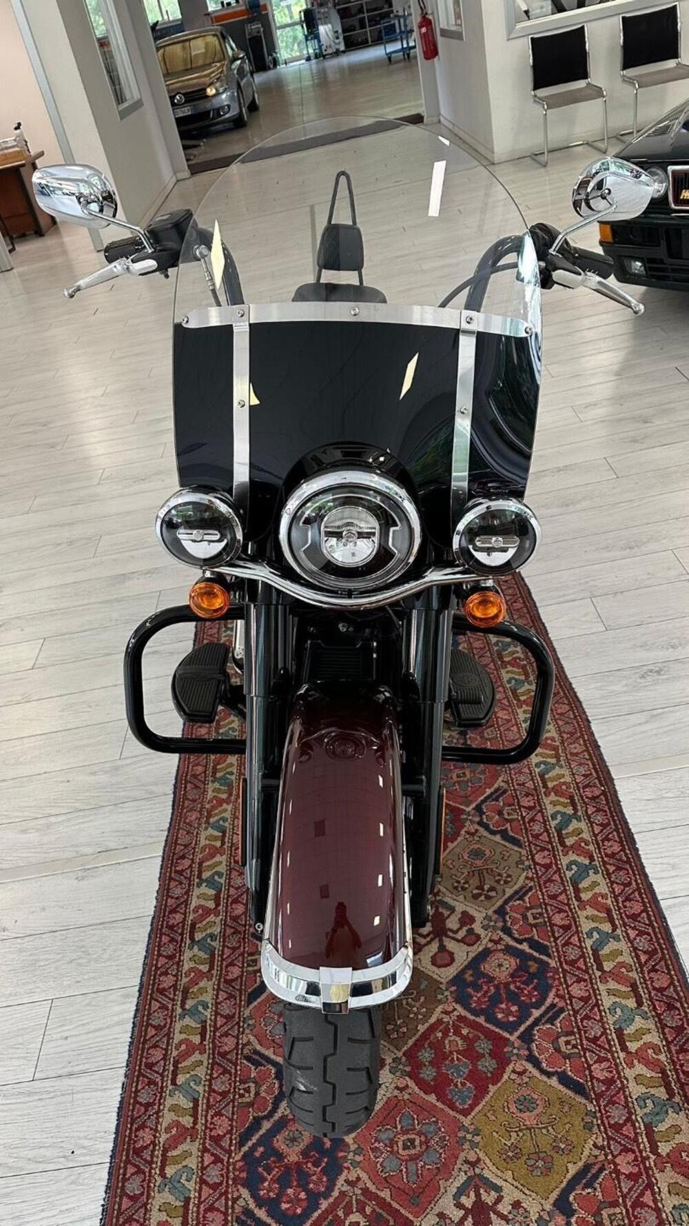 Harley-Davidson 107 Heritage Classic (2018 - 19) - FLHC (4)