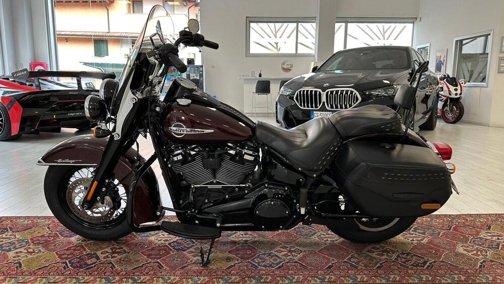 Harley-Davidson 107 Heritage Classic (2018 - 19) - FLHC (3)