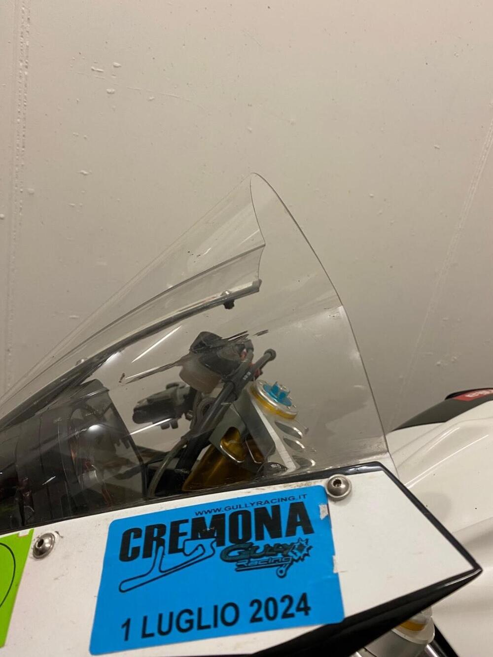 Aprilia RSV4 Factory (2009 - 12) (12)