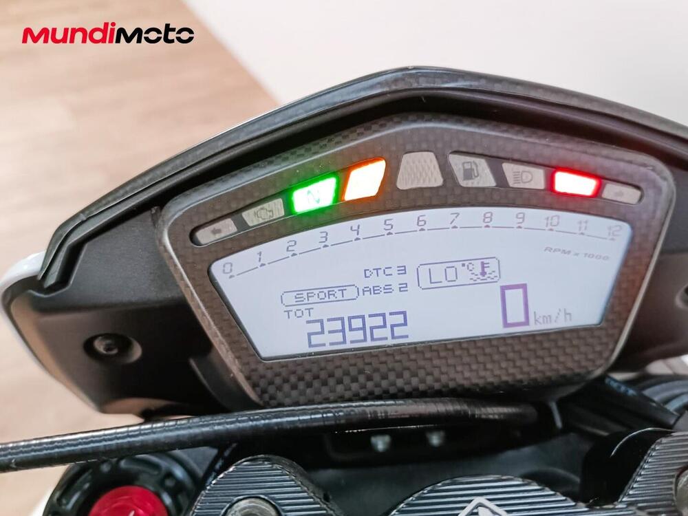 Ducati Hypermotard 821 SP (2013 - 15) (12)