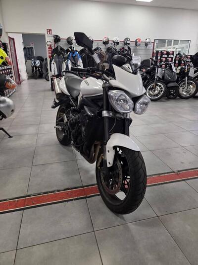 Triumph Street Triple (2007 - 12) usata