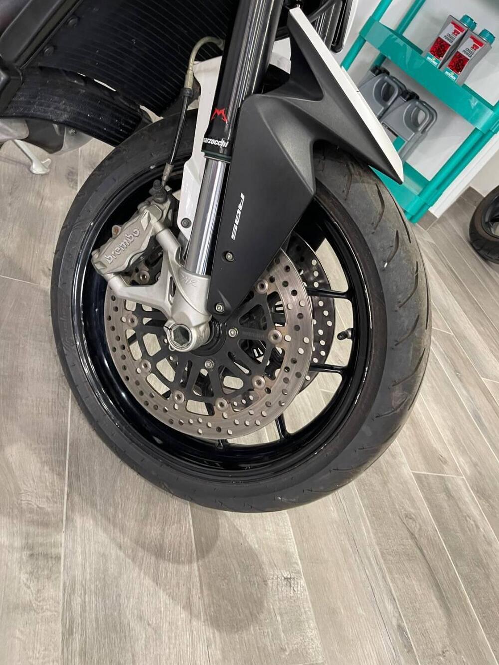 MV Agusta Stradale 800 EAS ABS (2015 - 17) (10)