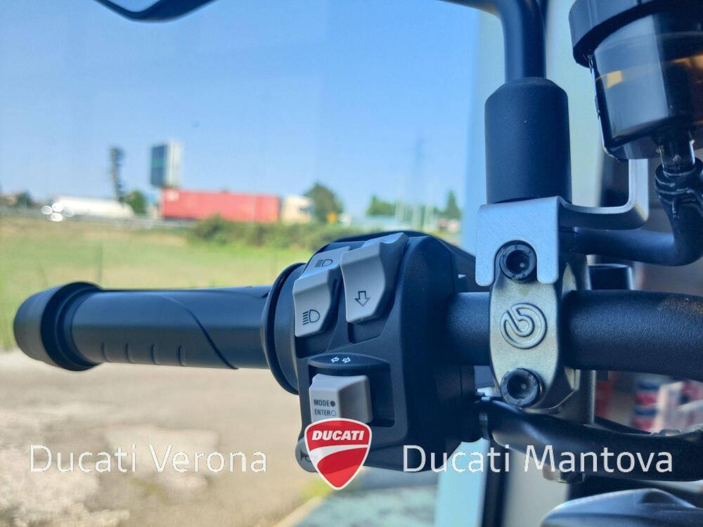 Ducati Hypermotard 698 Mono RVE (2024 - 25) (9)