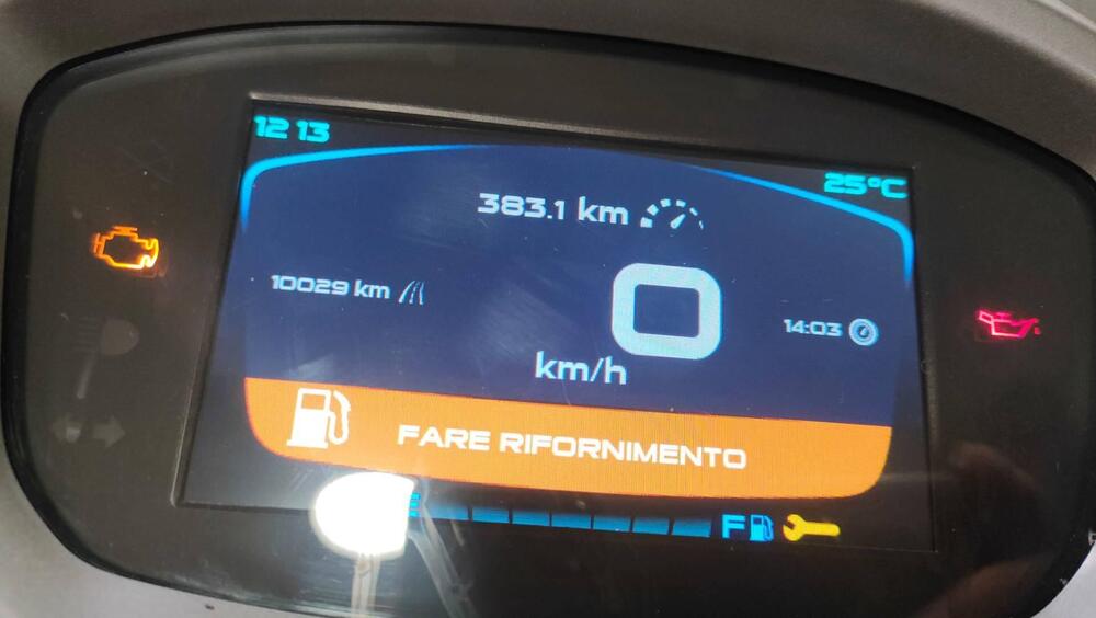 Vespa GTS 300 Super Tech (2023 - 24) (7)