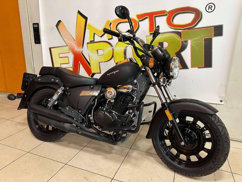 Keeway Motor Superlight 125 (2021 - 26) (2)