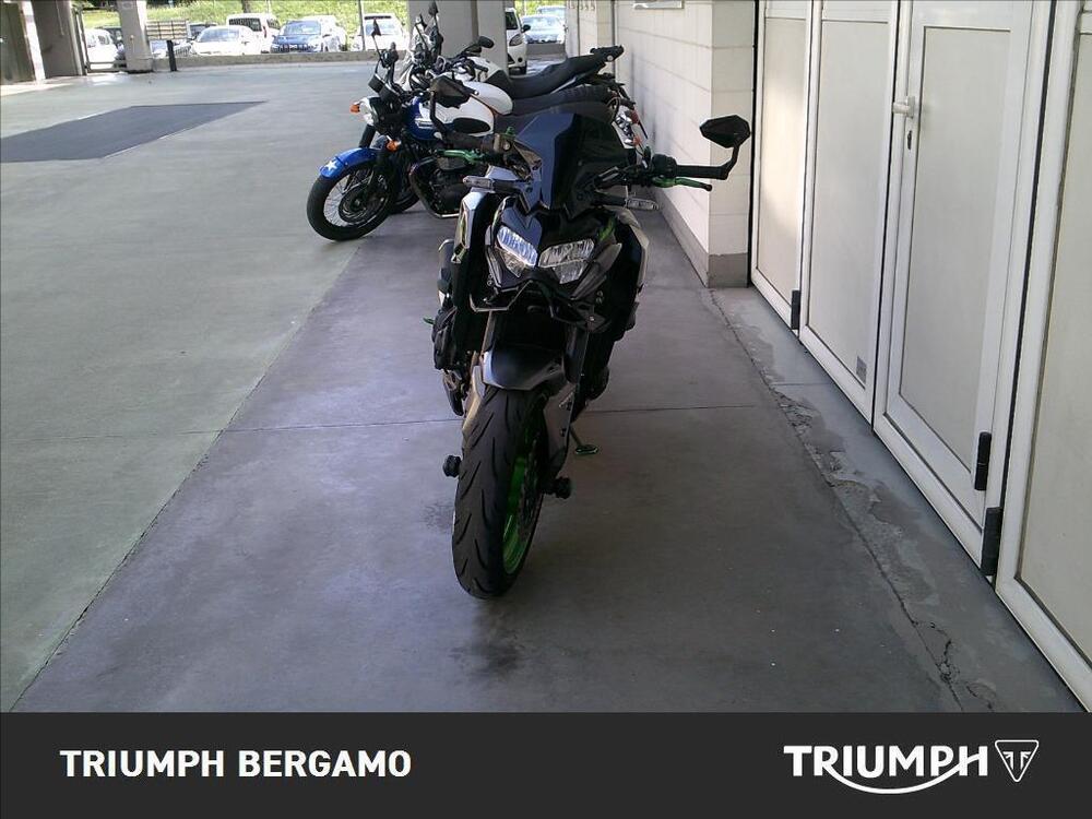 Kawasaki Z 900 SE (2022 - 24) (5)